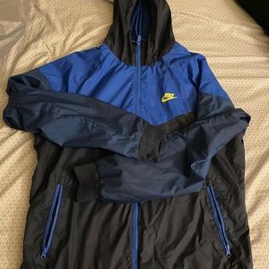 Mens Nike windbreaker